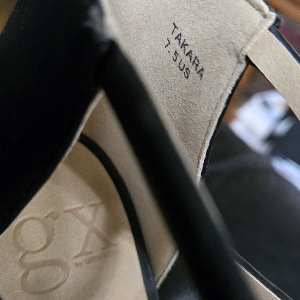 GX by Gwen Stefani GORGEOUS Black & Red Women's Heels sz7.5 - Picture 4 of 7